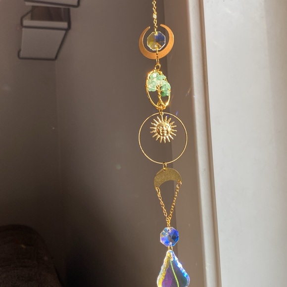 🟣2 for $25🟣 green aventurine tree suncatcher on gold toned metal. - Picture 6 of 8